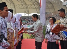Alumni STKIP PGRI Ponorogo Sabet Penghargaan Guru Inspiratif Nasional